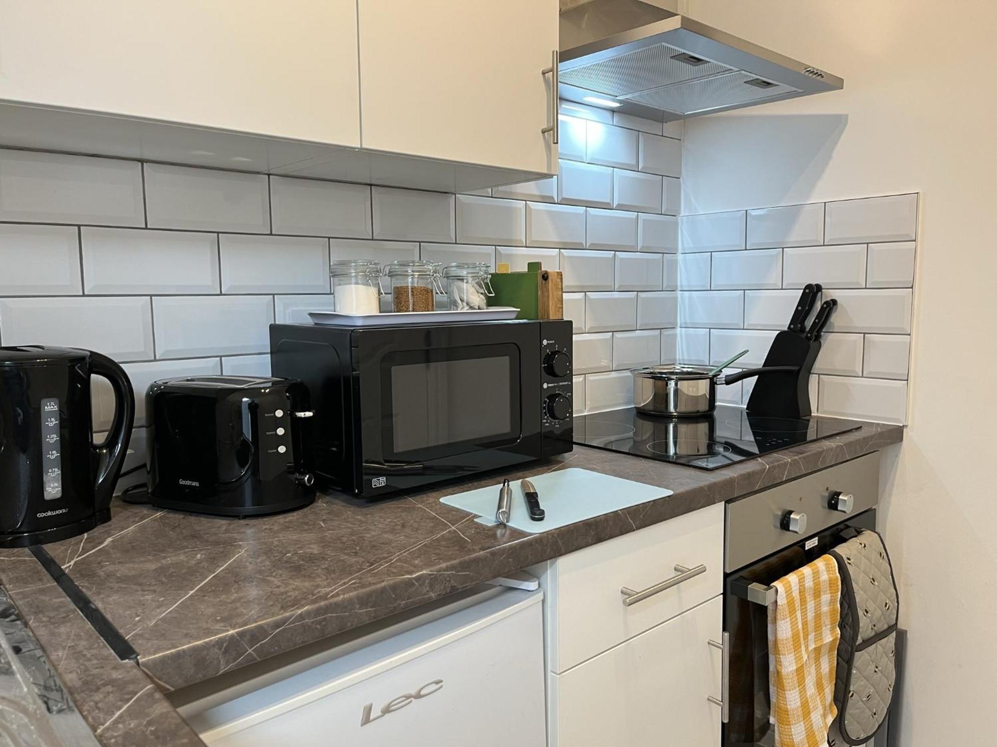 Modern 1 Bed Studios For Comfy Stay In Preston プレストン エクステリア 写真